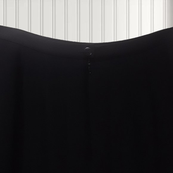 10 | Casual Corner | Back-Slit Maxi Skirt - Picture 4 of 6